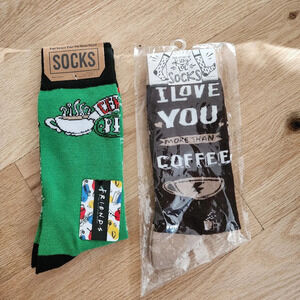 Primitives by kathy socks coffee set of 2